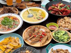 -聚汇三少·龙虾·中餐厅(莫邪路新天地店)