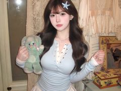 -米兮美学换装自拍馆