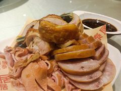 -六泰居·尔滨地标·东北菜(黄河路店)