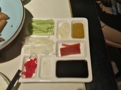 -京味斋·北京烤鸭(北京南站洋桥店)
