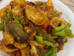 蛋白烧牛筋-江城燕子大排档(江汉路步行街店)