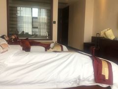 -兴芮温泉度假区