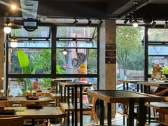 -鹿鸣山草本茶香火锅(园西路店)