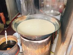 -云南大锅豆浆店