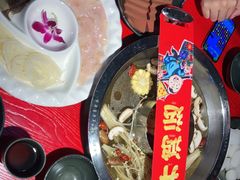 -谭鸭血老火锅(万象九宜城店)