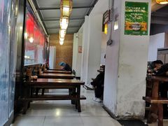 -王菊美食街·王菊面馆(总店)