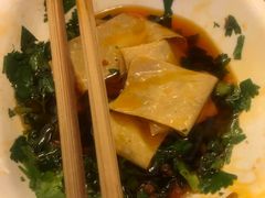 -山城年华老火锅(玉林店)