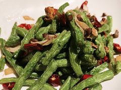 -耶里夏丽·新疆菜·28年喀什老馆(田林东路店)