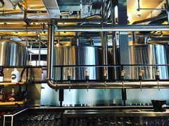 面包甜点陈列柜-Goose Island Brewhouse鹅岛精酿啤酒酿造工坊餐厅