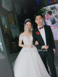 -雪莉美妆婚纱馆