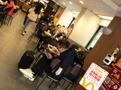 -麦当劳(中唱大厦店)