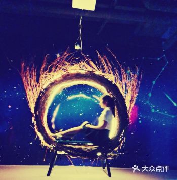 带着你的小闺蜜一起可以排好多美美哒照片以后慢慢回忆