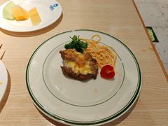 -纽斯特牛排自助餐厅(浦江万达店)
