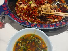 -何师傅美蛙鱼头(汉街店)