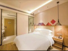 -柏曼酒店(广州天河体育中心林和西地铁站店)