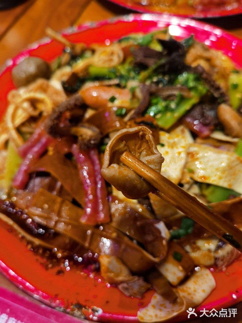 当之无愧的麻辣烫No.1，食材太丰富🎉[礼花]