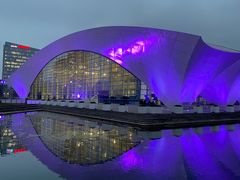 -东方体育中心(地铁站)