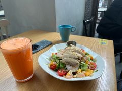 -HELLO 27 意面·沙拉·帕尼尼