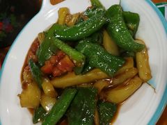 -莲香西域·正宗新疆菜(龙华店)