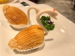 天鹅榴莲酥-申粤轩酒楼·三十年粤菜经典(丁香花园店)