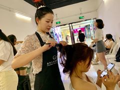 -金夫人化妆摄影职业培训学校