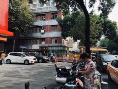 -中商平价(首义购物广场店)