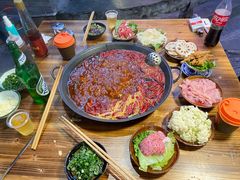 -财二舅火锅招待所