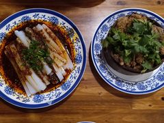 -杨三孃跷脚牛肉(西外棕榈岛店)