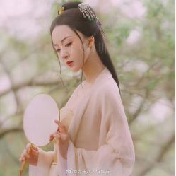 -盘子女人坊古装写真摄影