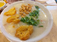 荔湾艇仔粥-点都德(千灯湖环宇城店)
