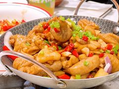 干锅肥肠-俏湘厨•地道湘菜(建华南路店)