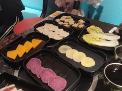 -烤路里·韩国品质自助烤肉(石路天虹4号店)