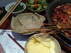 -四小区火锅·巷子里的重庆火锅(花照壁店)