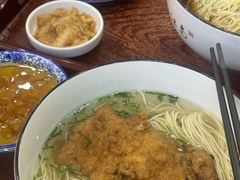 -百年老字号·观振兴蟹黄面·三虾面·苏式面(观前街富仁坊巷店)