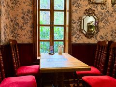 -秘密旅行Bonjour(黑金冠 江南西店)