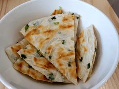 葱油饼-蒙自源米线大王(江南西路店)