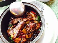 -新峰肉骨茶