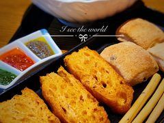 餐前面包蒜黄油-安妮意大利餐厅(国贸店)