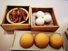酥皮山楂叉烧包-蔡澜点心(三里屯T+MALL店)