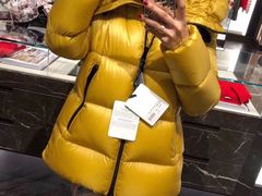 -MONCLER(武汉国际广场店)