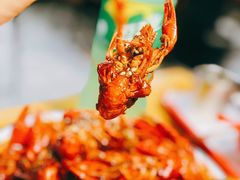主厨秘制龙虾-虾弄弄海派小龙虾·牛羊蝎子火锅
