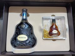 -回收烟酒冬虫夏草礼品购物卡名酒洋酒老酒(黄浦店)