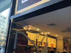 门面-国际饭店·帆声西饼屋(黄河路店)