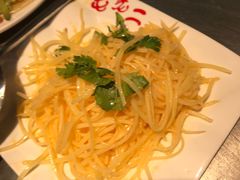-屯老二农家铁锅炖·行业领军者(梅江店)