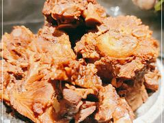 -95号酱骨·一块豆腐(展春园西路店)