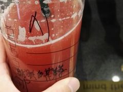 -星巴克臻选(莘庄仲盛店)