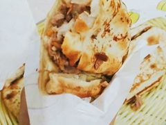 精品鞋底火烧-宝光熏肉鞋底火烧(新街口店)