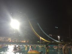 -热带风暴水上乐园(新镇路)