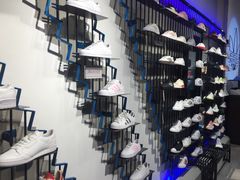 -adidas(正佳广场店)