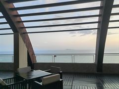 -三亚湾海居铂尔曼度假酒店